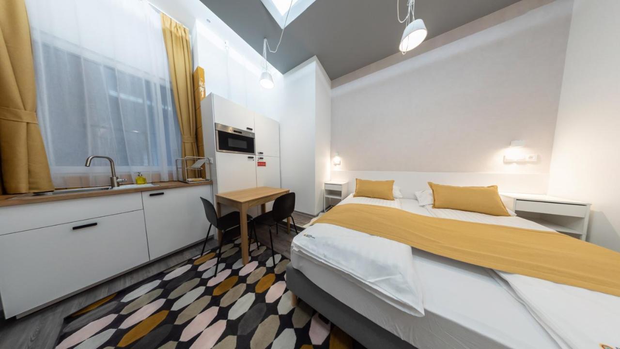Bpr Downtown Gemstone Budapešť