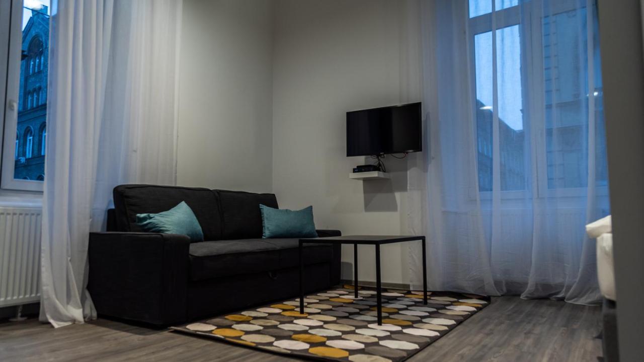Bpr Downtown Gemstone Apartament *