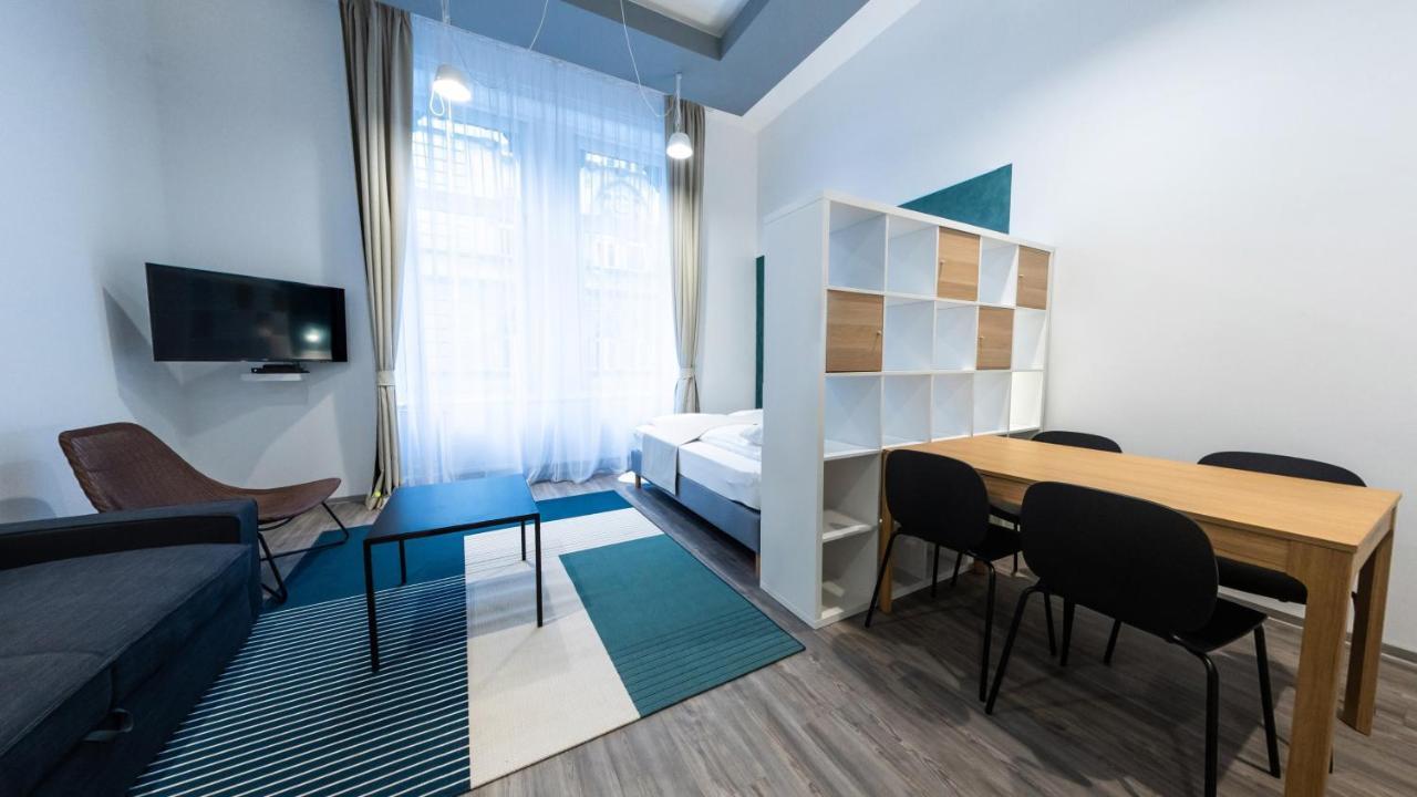 Bpr Downtown Gemstone * Budapešť